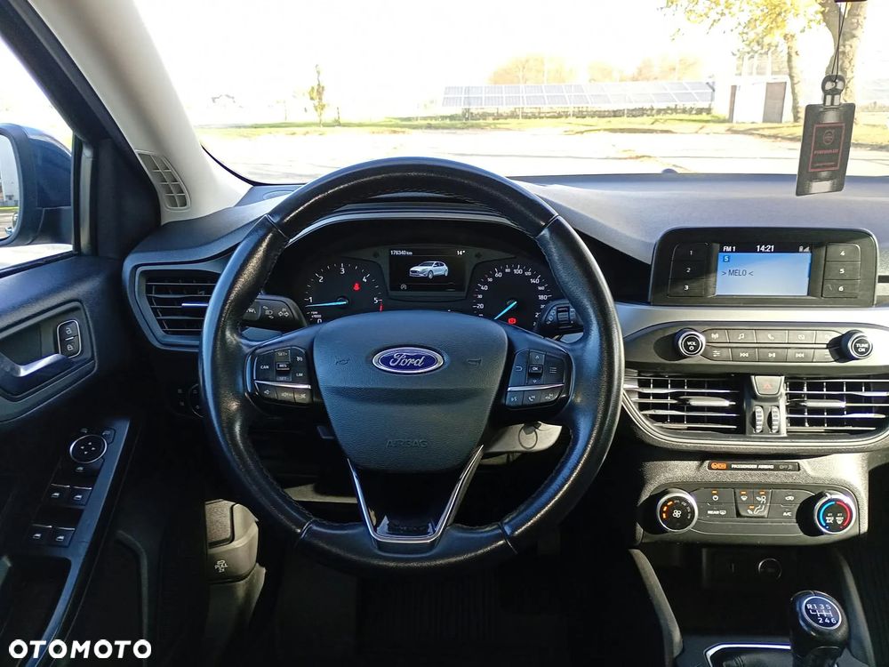 Ford Focus - 14