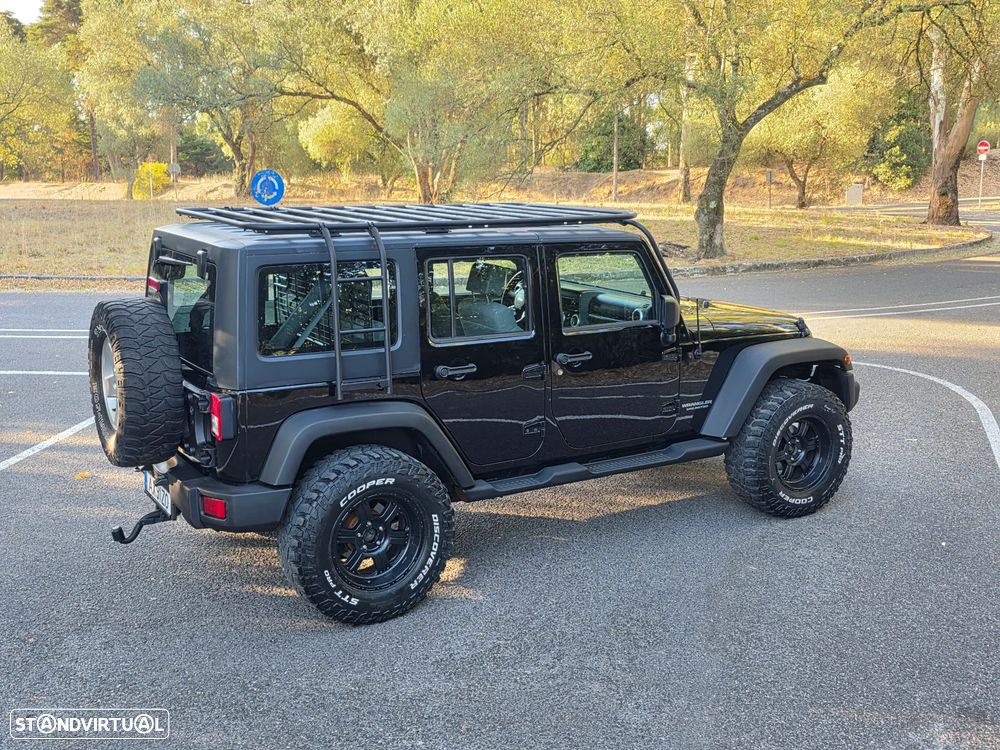 Jeep Wrangler Unlimited 2.8 CRD ATX Sahara - 10
