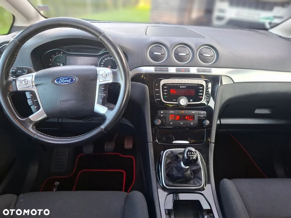 Ford S-Max - 20