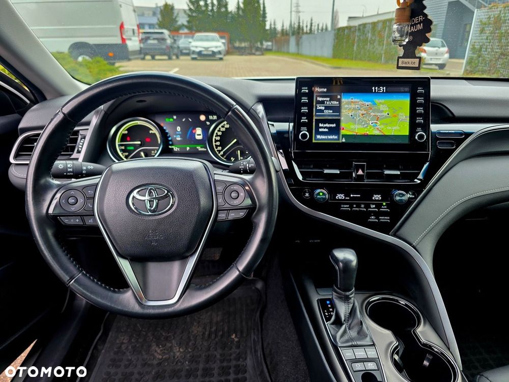 Toyota Camry 2.5 Hybrid Prestige CVT - 18