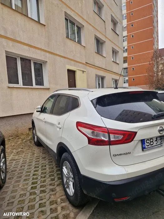 Nissan Qashqai 1.2 DIG-T Start/Stop X-TRONIC Tekna - 4