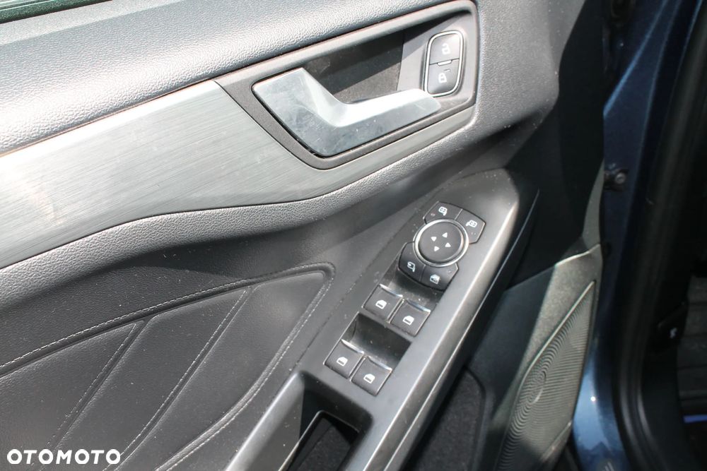 Ford Focus 1.5 EcoBoost Titanium ASS - 13