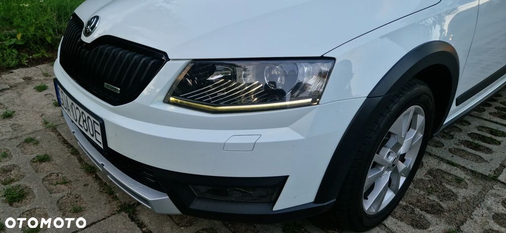 Skoda Octavia Scout 2.0 TDI 4x4 - 10