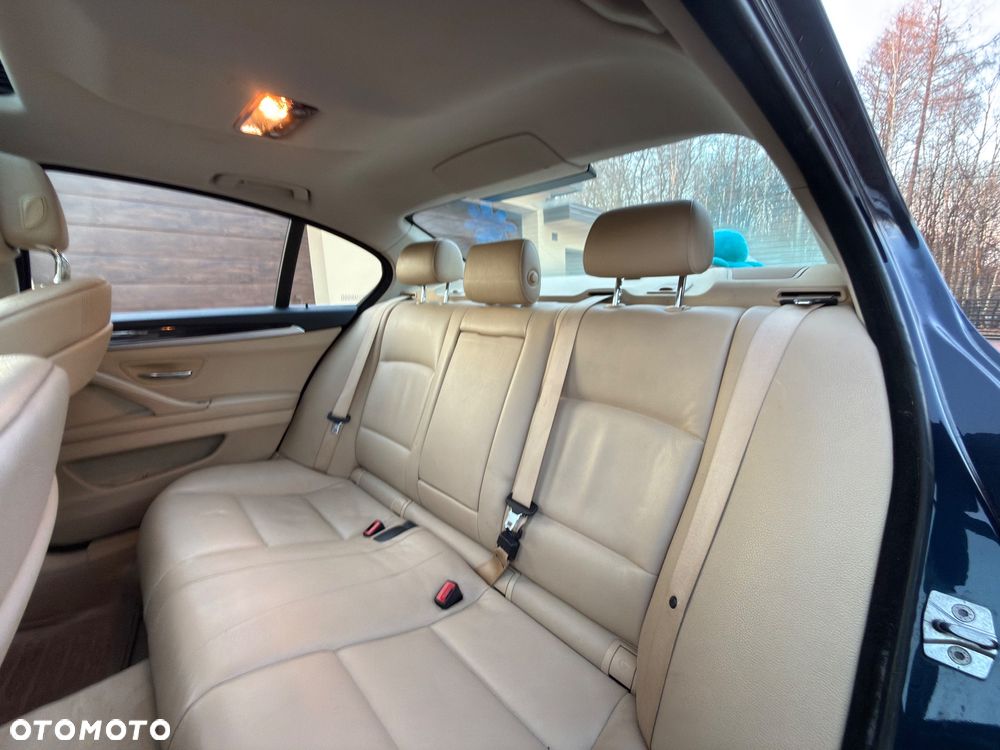 BMW Seria 5 520d - 3