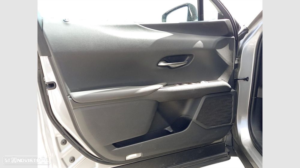 Lexus UX 250h Executive - 12