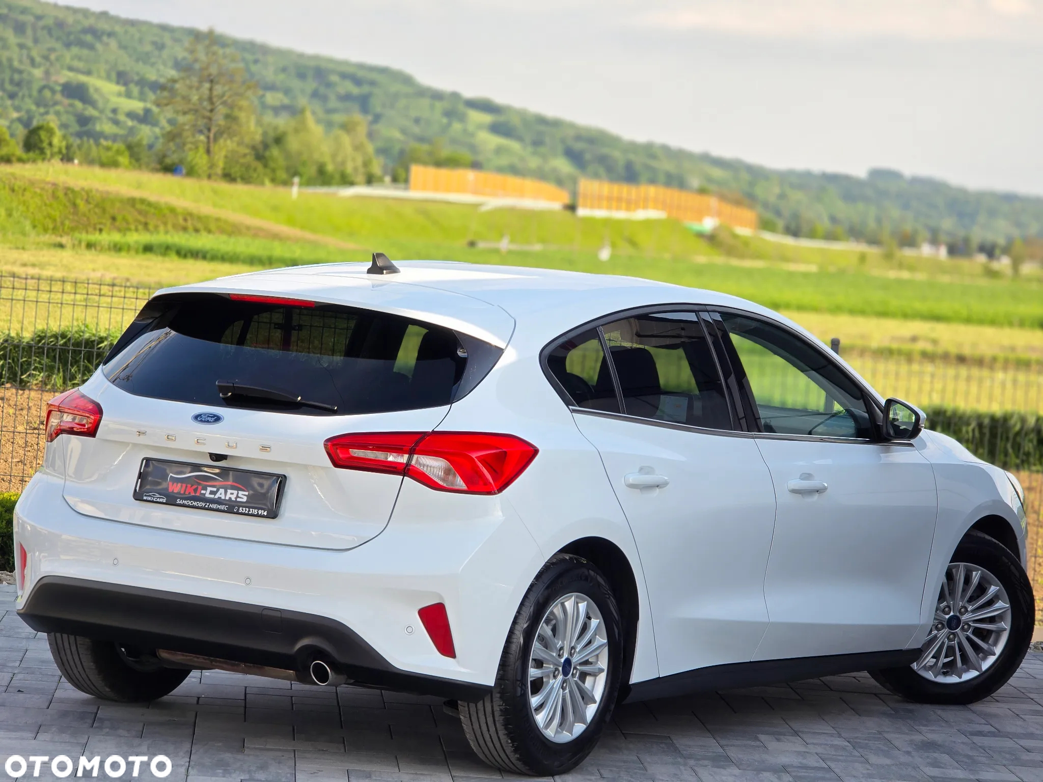 Ford Focus 1.5 EcoBlue Start-Stopp-System TITANIUM - 14