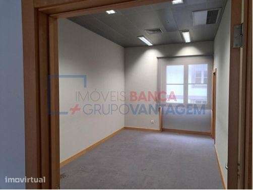 Espaço comercial no Centro da Póvoa de Varzim - Grande imagem: 3/10