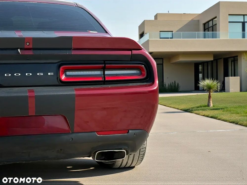 Dodge Challenger 5.7 R/T - 9