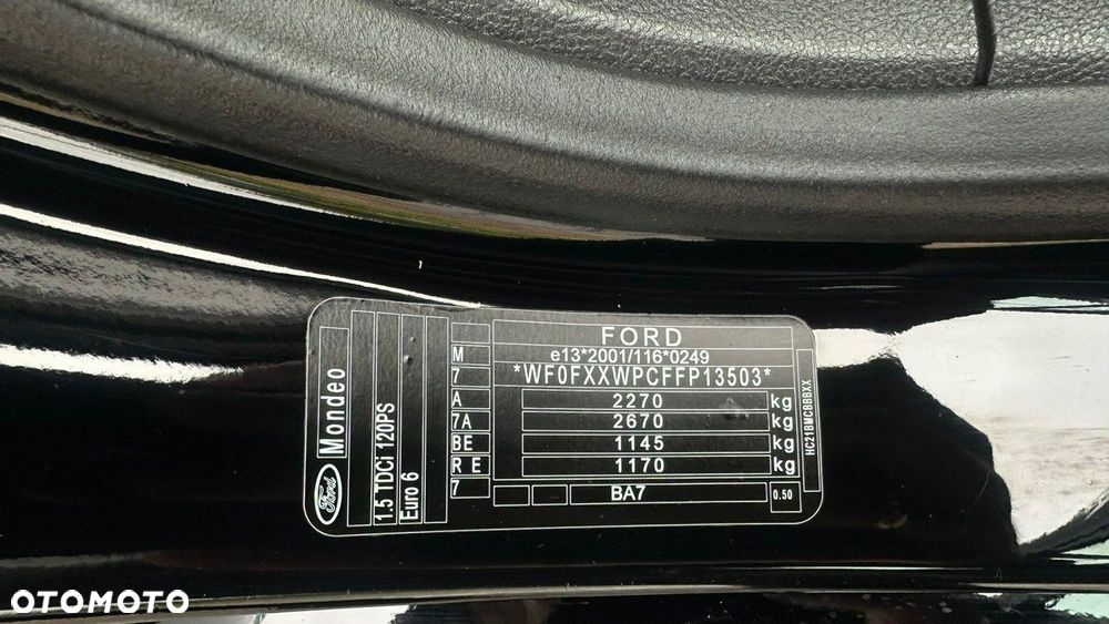 Ford Mondeo - 32
