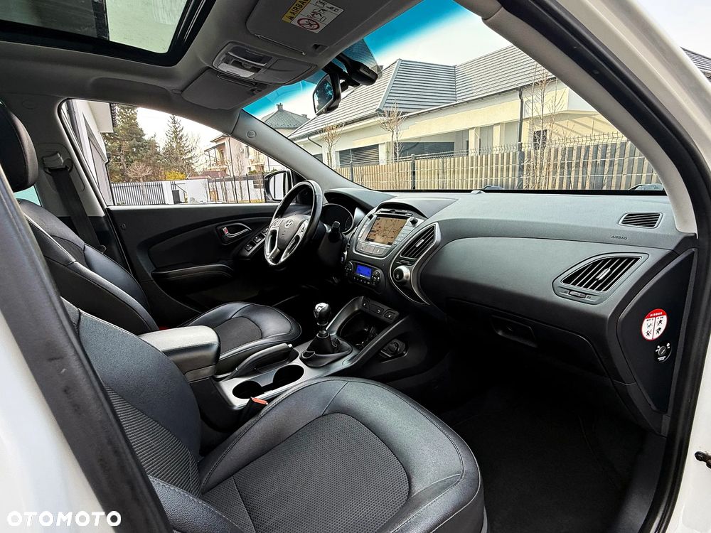 Hyundai ix35 2.0 CRDi 2WD Style - 4