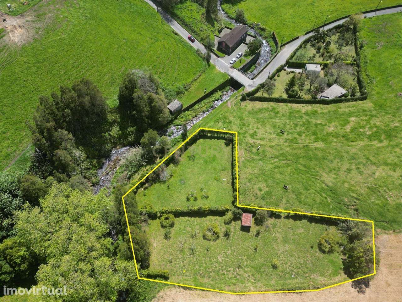 Terreno de 1741m² em Nossa Senhora dos Remédios, Povoação - Grande imagem: 2/28