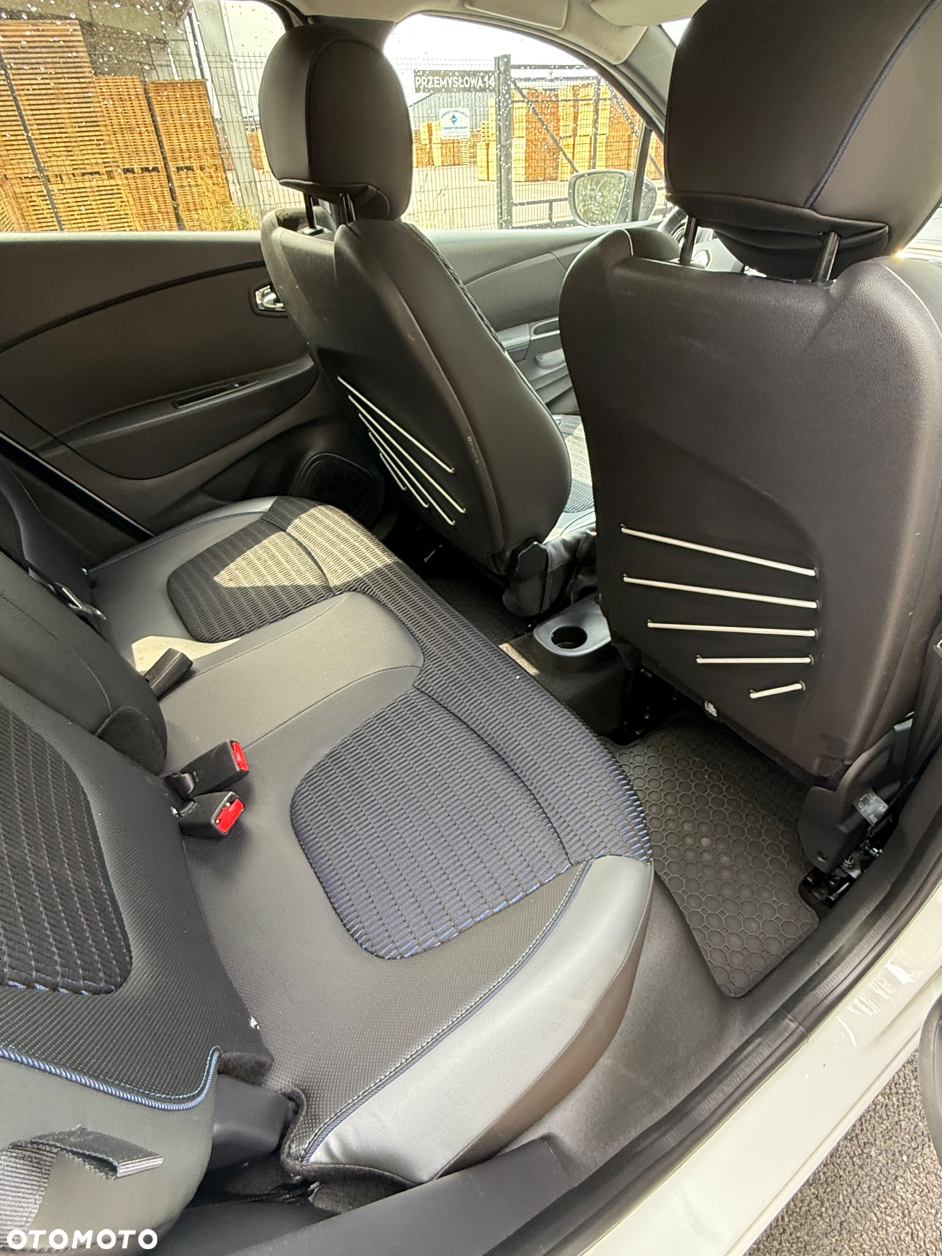 Renault Captur 1.2 Energy TCe Limited - 21