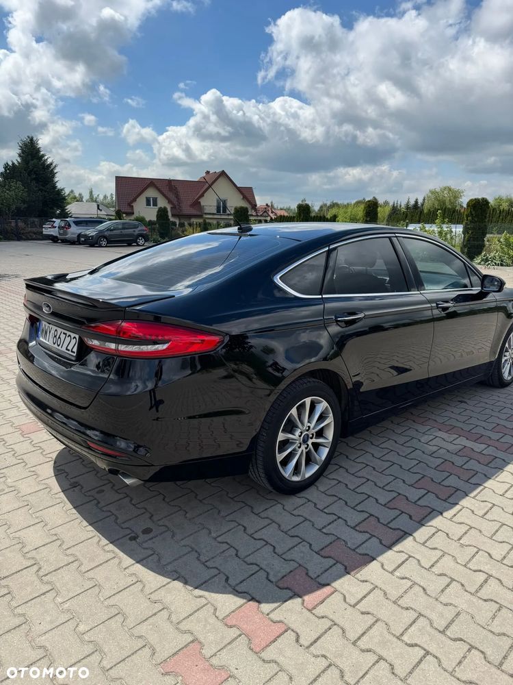 Ford Fusion - 9