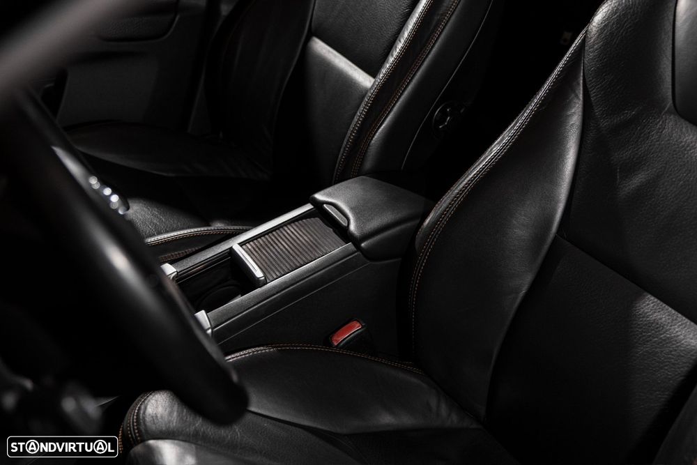 Volvo XC 60 D5 Momentum Geartronic - 19