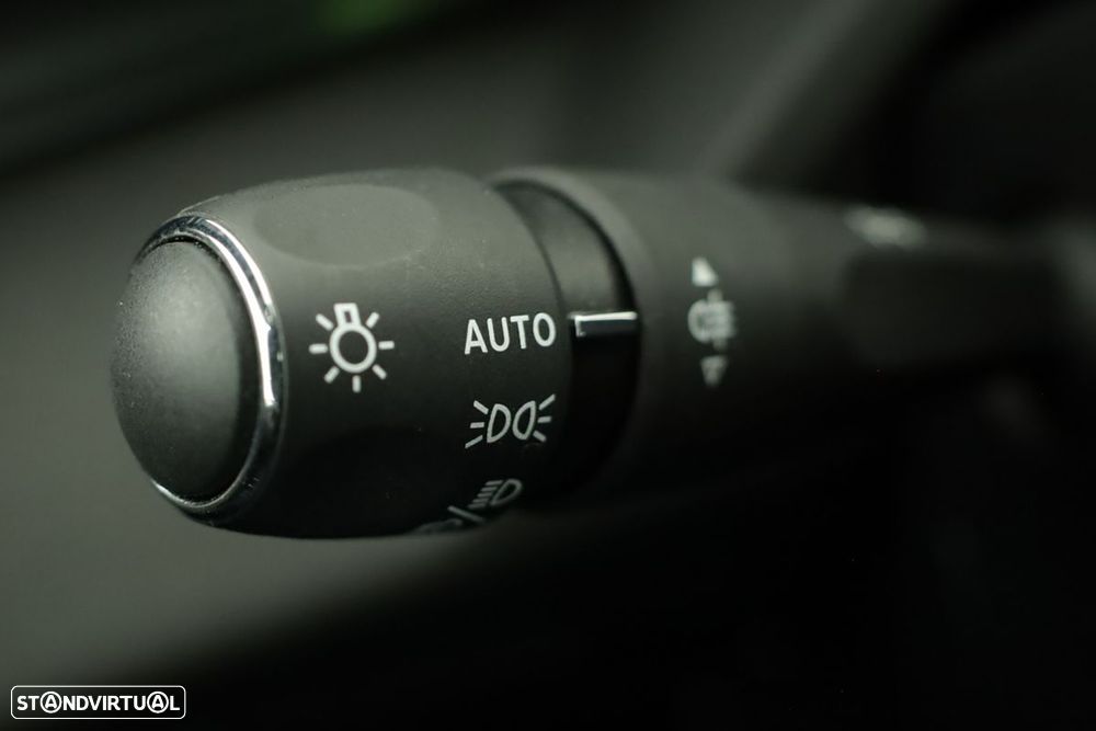 Peugeot 308 SW 1.2 PureTech GT EAT8 - 18