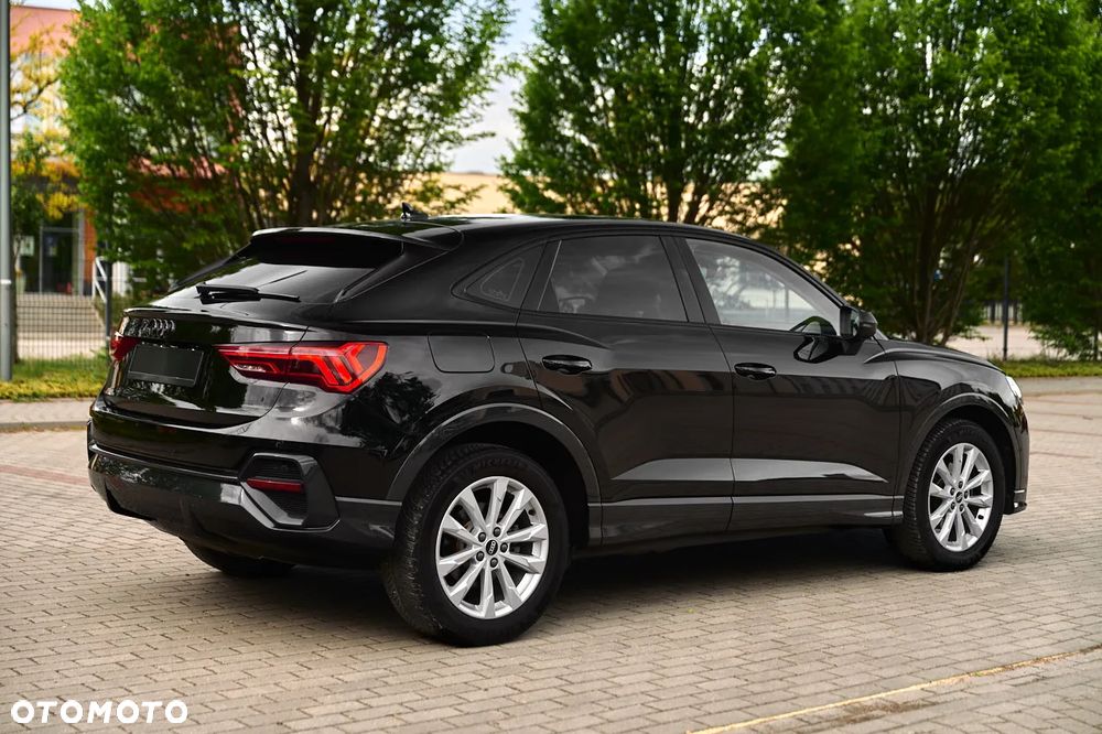 Audi Q3 Sportback 35 TDI S tronic - 11