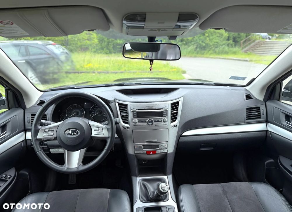 Subaru Outback 2.0 D Comfort - 14