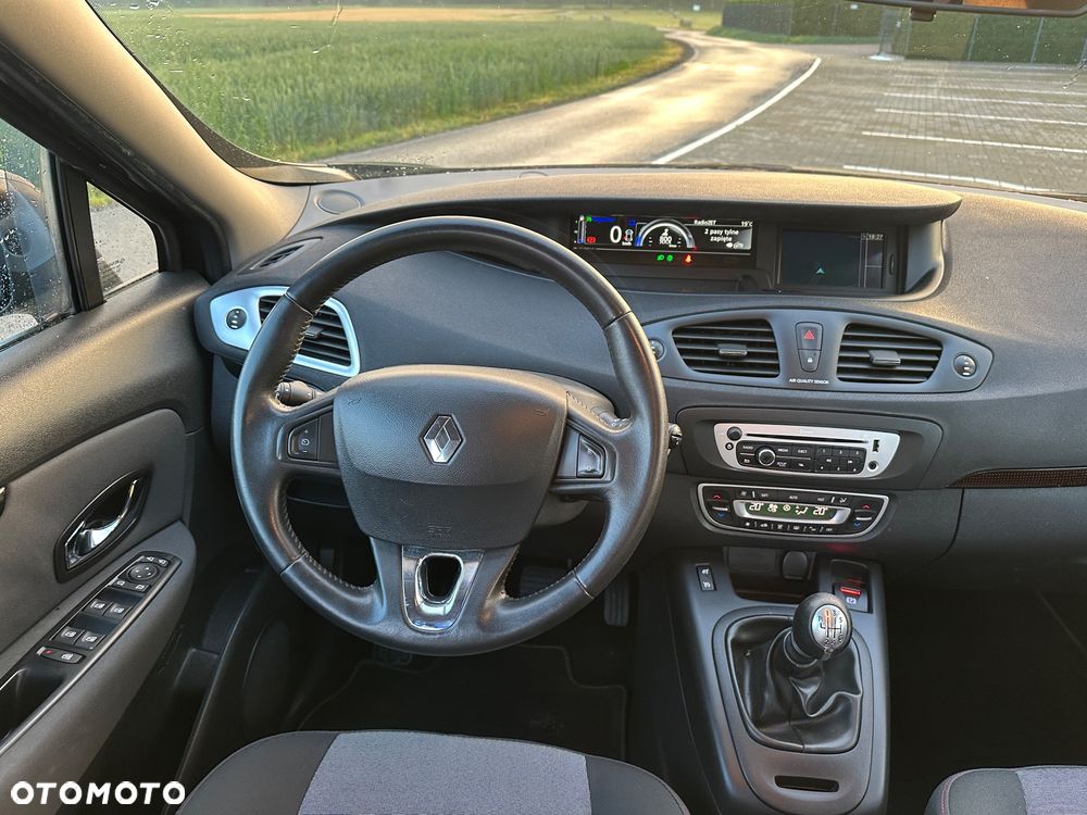 Renault Scenic 1.6 16V 110 Paris - 23