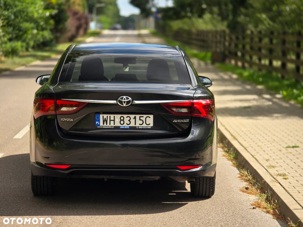 Toyota Avensis 2.0 D-4D Premium - 17