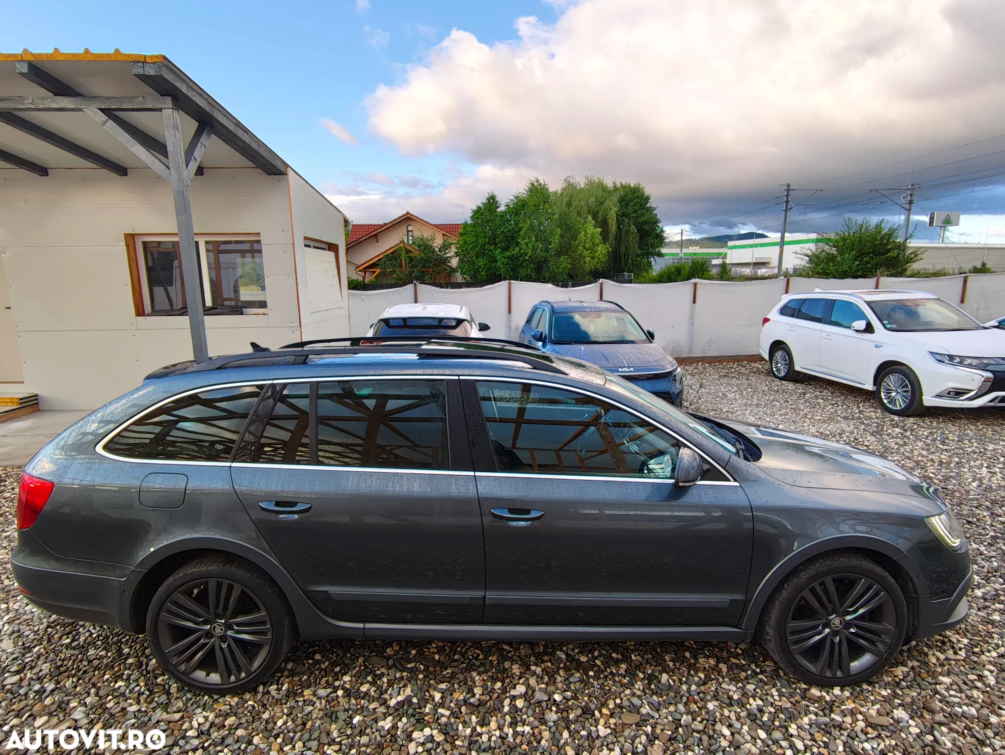 Skoda Superb 2.0 TDI Green tec 4x4 DSG Elegance - 9