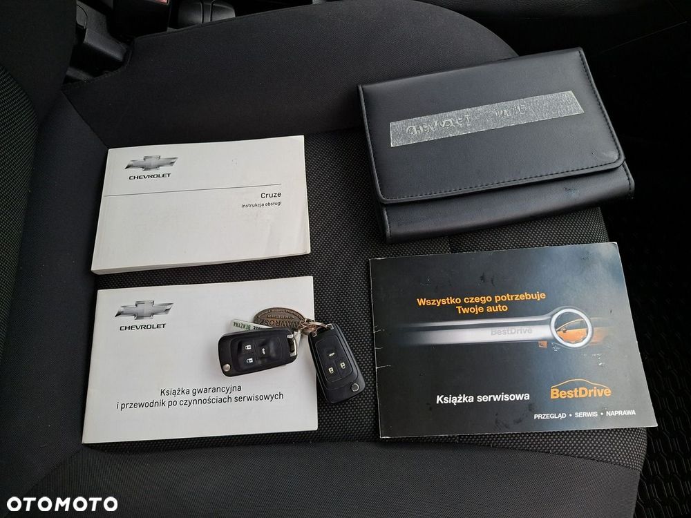 Chevrolet Cruze 1.6 - 28