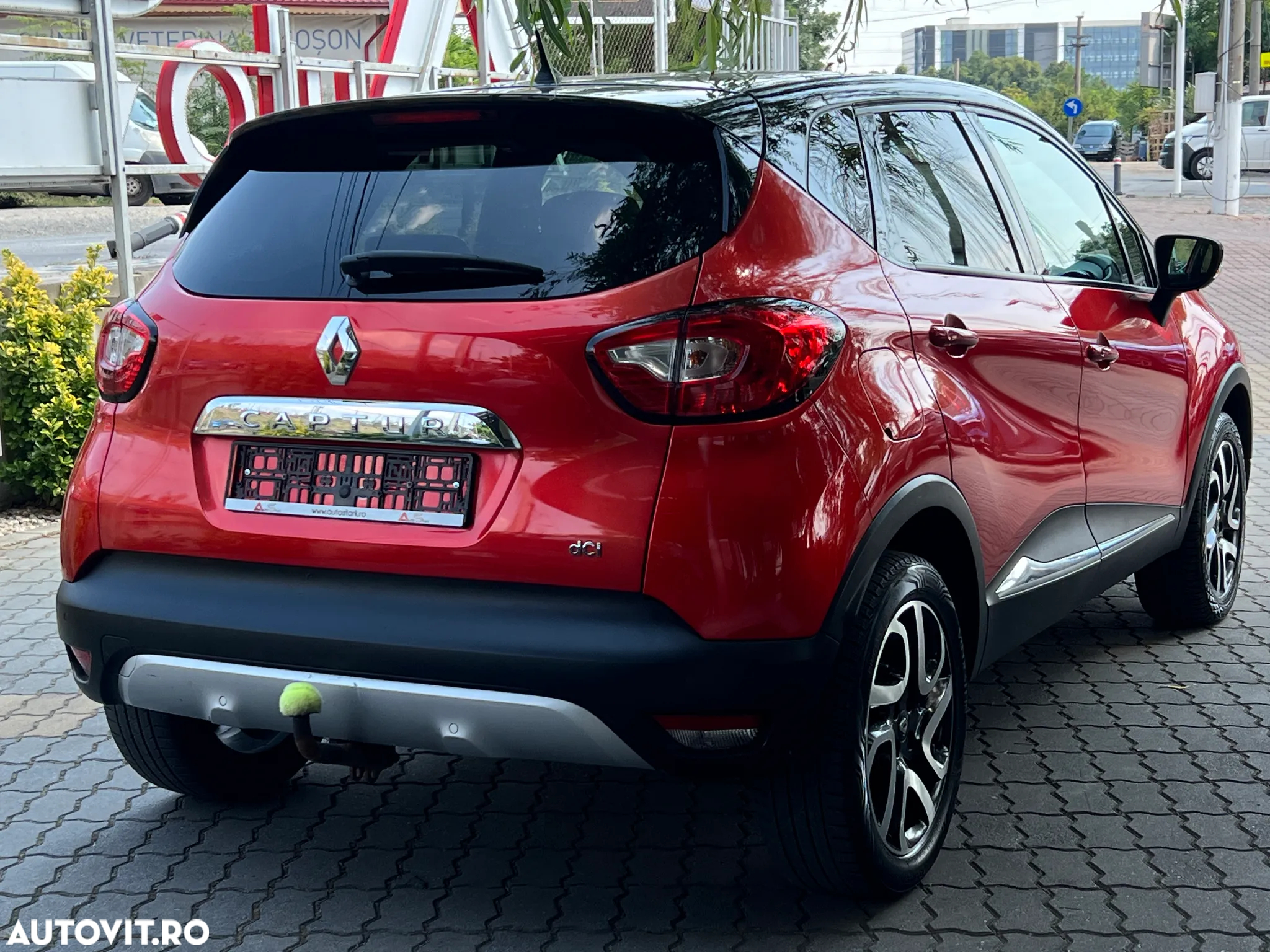 Renault Captur ENERGY dCi 110 Intens - 9