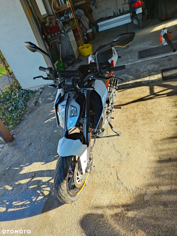 KTM Duke - 4