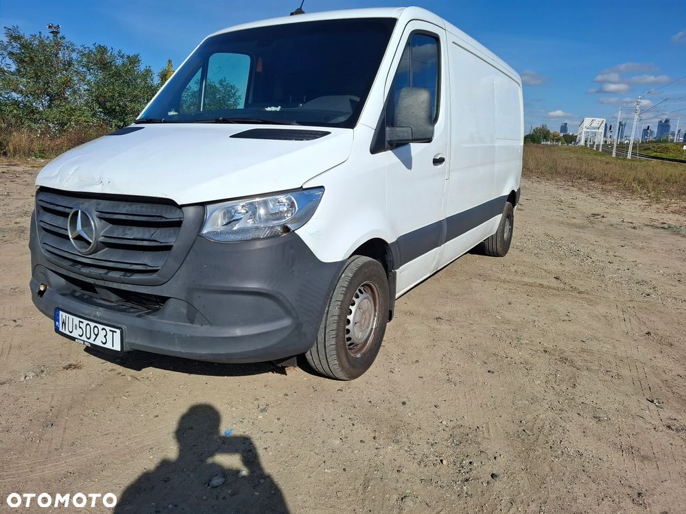Mercedes-Benz Sprinter - 1