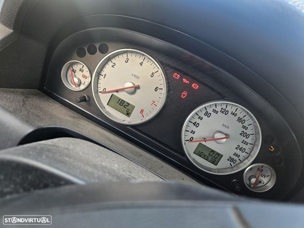 Ford Mondeo SW 3.0 V6 ST220 - 5