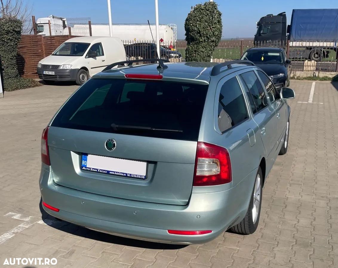 Skoda Octavia Combi 1.2 TSI Ambiente - 7