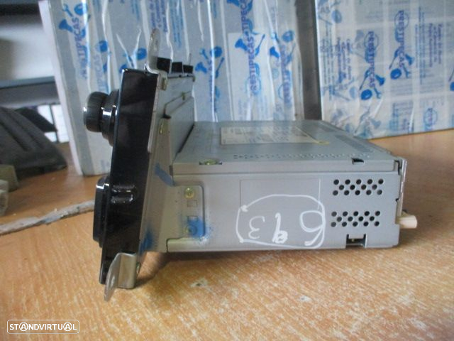 Radios 281153868R RENAULT CLIO 4 2014 ORIGINAL RENAULT CLIO 4 SW 2014 1.5DCI 90CV 5P CINZA RENAULT CLIO 4 BREAK 2015 1.5DCI 90CV 5P PRETO LAN521WR1 - 2