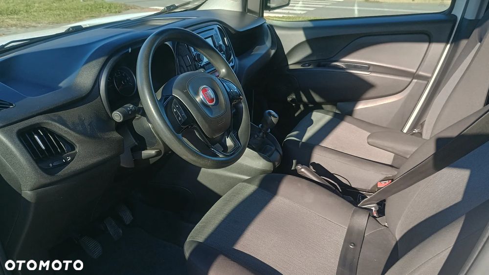 Fiat Doblo XL H2L2 1.6 Diesel 2021r. Niski Przebieg Klima - 5