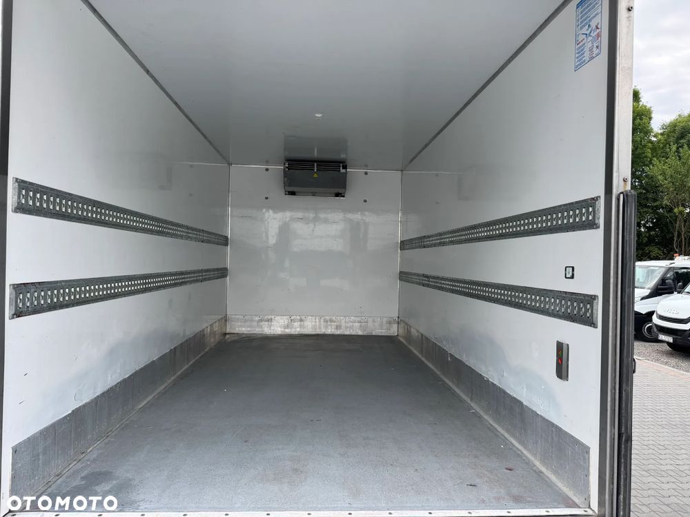 Mercedes-Benz ATEGO 816 ,,818 ,,821 ,,921 ,,1018 ,,1218 ,,1223 ,,1224 ,,1523 ,,1527 ,,1530 - 8