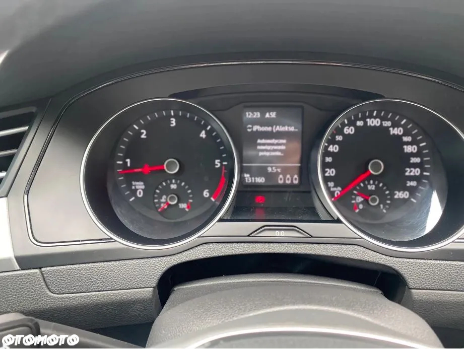 Volkswagen Passat 1.6 TDI BMT Comfortline - 11