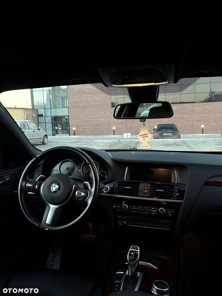 BMW X4 M M40i - 10