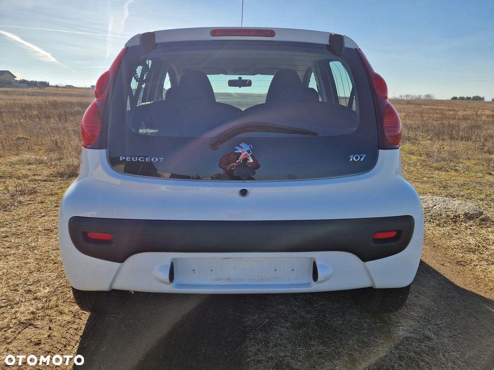 Peugeot 107 1.0 Trendy 2-Tronic - 10