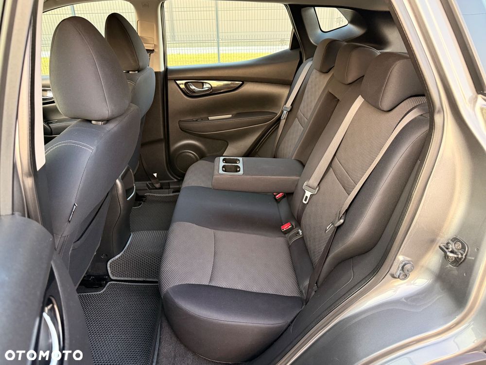 Nissan Qashqai 1.5 dCi Tekna - 26