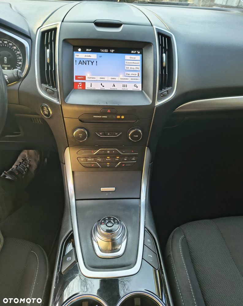 Ford S-Max 2.0 EcoBlue Titanium - 10