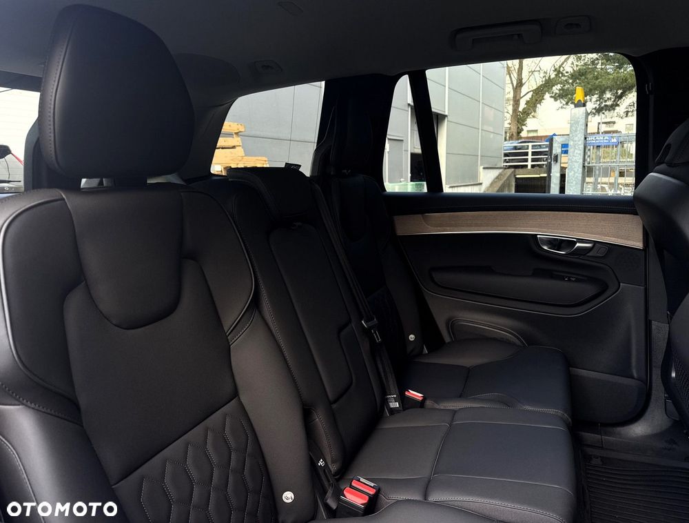 Volvo XC 90 - 26