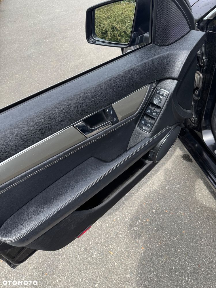 Mercedes-Benz Klasa C 200 CDI DPF Automatik Avantgarde - 21
