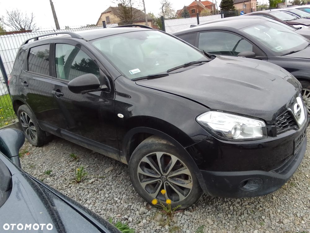 Nissan Qashqai 1.6 DCi N-Connecta - 4