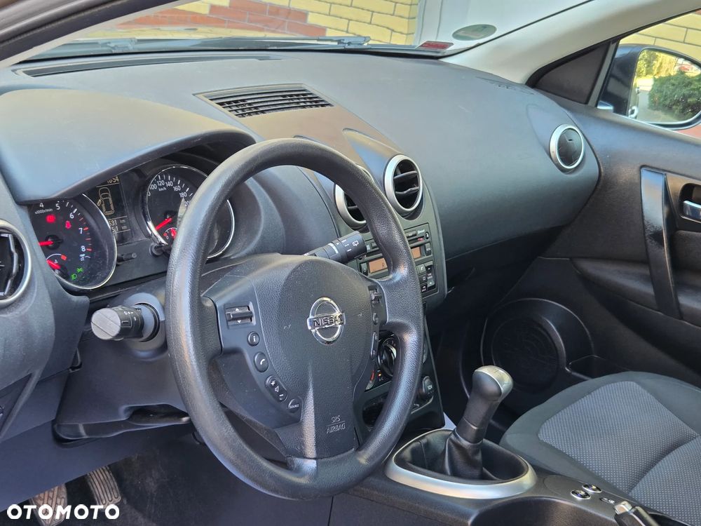 Nissan Qashqai 1.6 acenta - 19