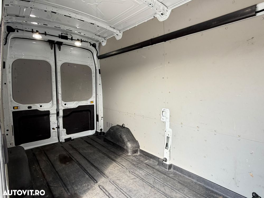 Ford Transit L3H2 - 17