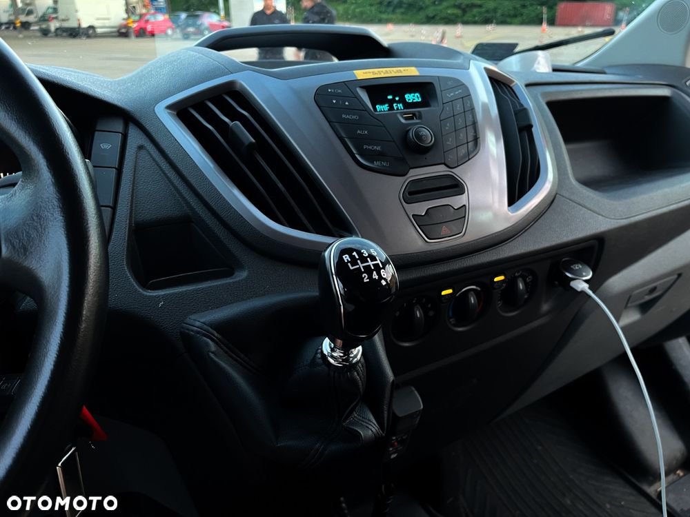 Ford Transit L2 RWD Edition - 2