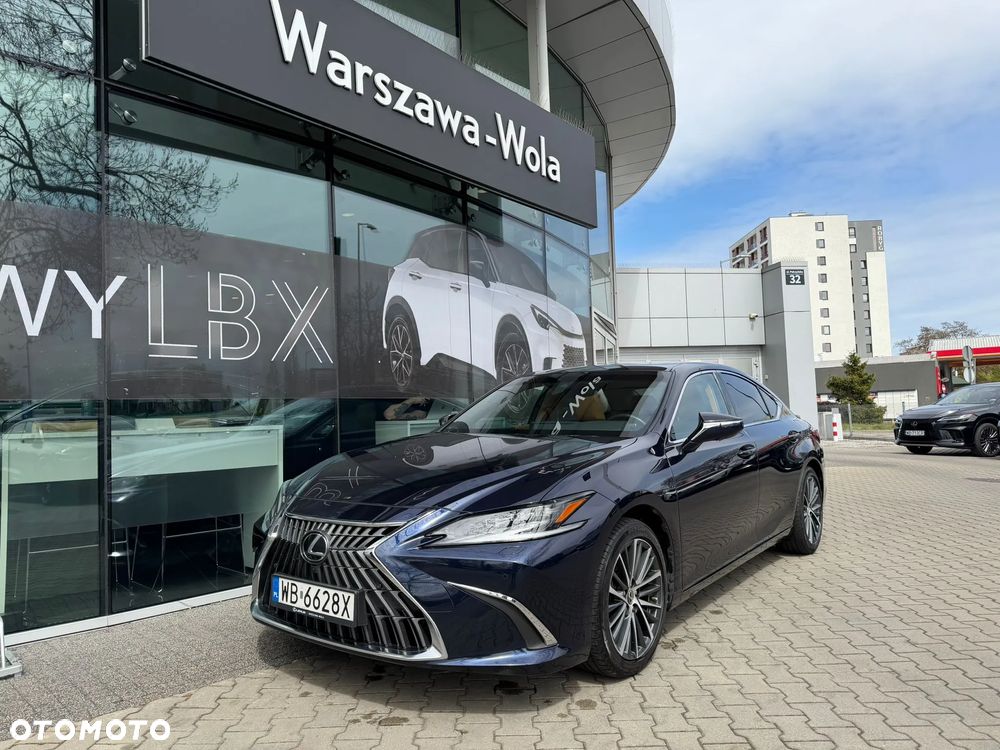 Lexus ES 300h Prestige - 1