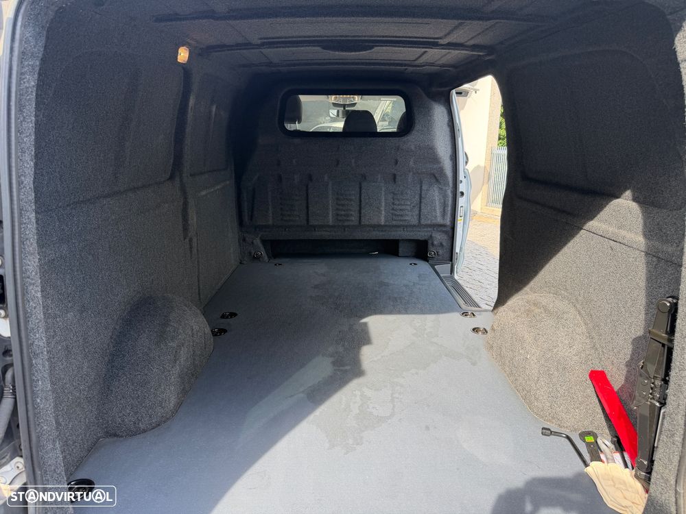 Mercedes-Benz Vito Longa Automática 2.0 IVA Nacional - 19