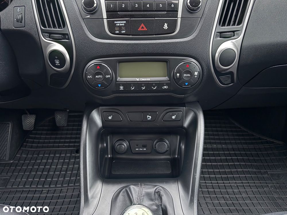 Hyundai ix35 2.0 Premium 2WD - 26