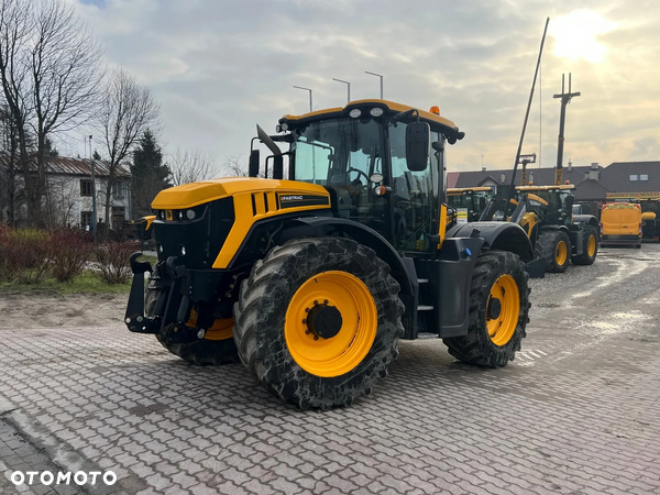 JCB Fastrac 4220