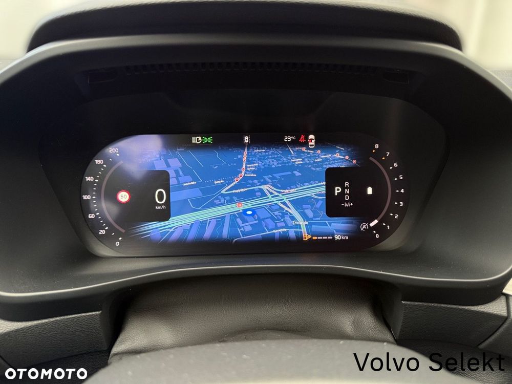 Volvo XC 40 - 18