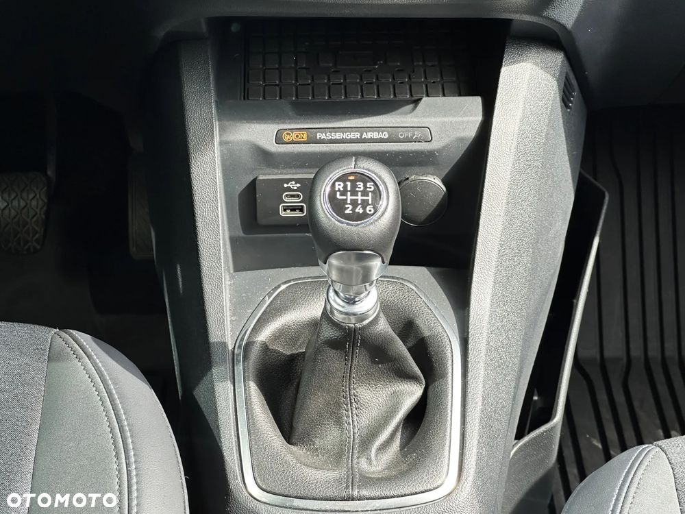Ford Tourneo Courier 1.0 EcoBoost Active - 21